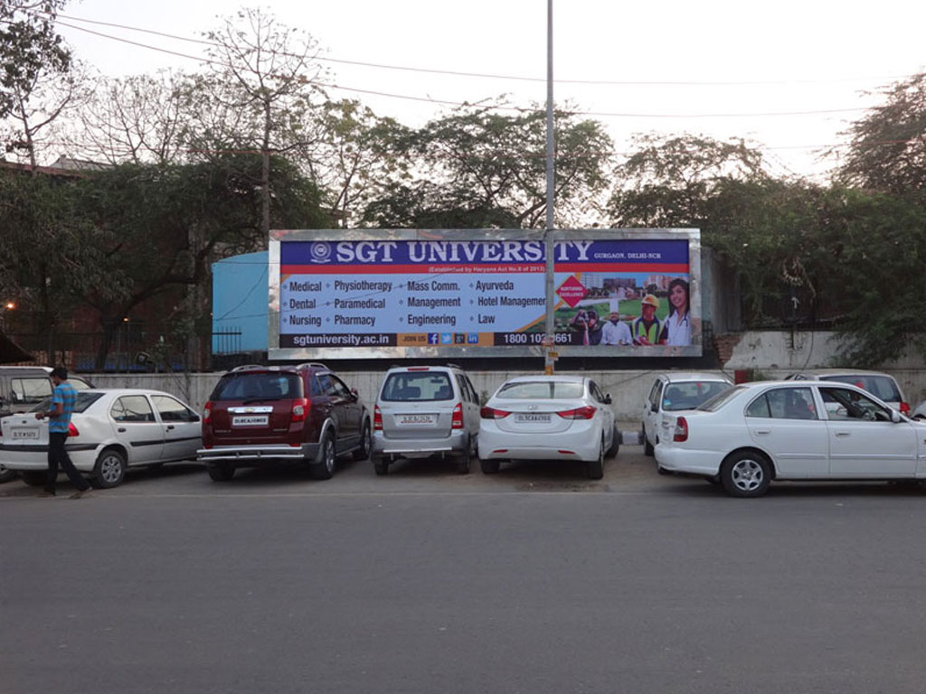 Sharda University-360-campaign
